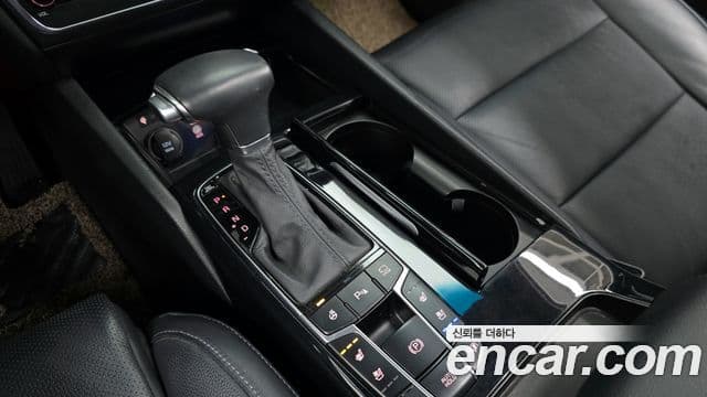 Kia All New K7 3.0 LPI Prestige (арендный автомобиль), 2019 9