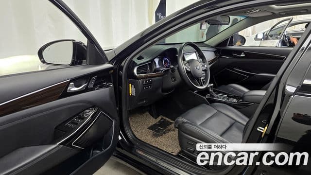 Kia All New K7 3.0 LPI Prestige (арендный автомобиль), 2019 10