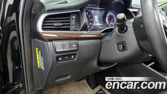 Kia All New K7 3.0 LPI Prestige (арендный автомобиль), 2019 16