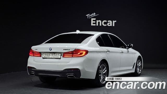 BMW 5시리즈 (G30) 520d xDrive M Sport Plus, 2017 2