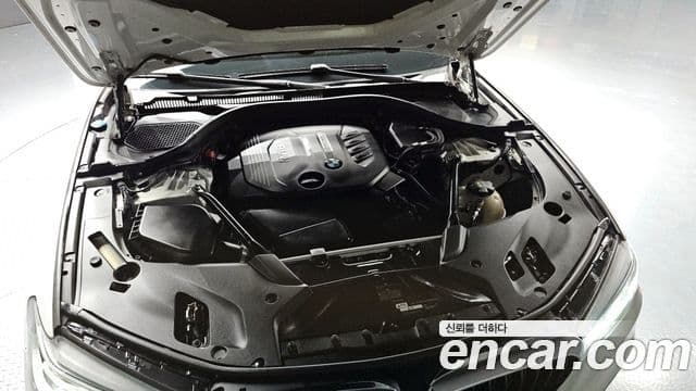 BMW 5시리즈 (G30) 520d xDrive M Sport Plus, 2017 6