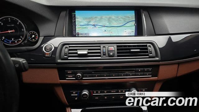 BMW 5시리즈 (F10) 520d xDrive M Aero Dynamic, 2016 15