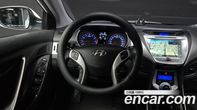 Hyundai Avante MD Luxury, 2012 13
