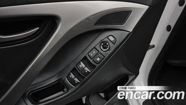 Hyundai Avante MD Luxury, 2012 17