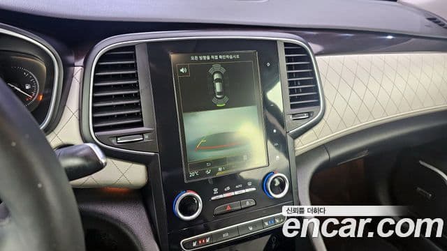 Renault Korea(Samsung) SM6 2.0 LPe RE (для людей с инвалидностью), 2017 15