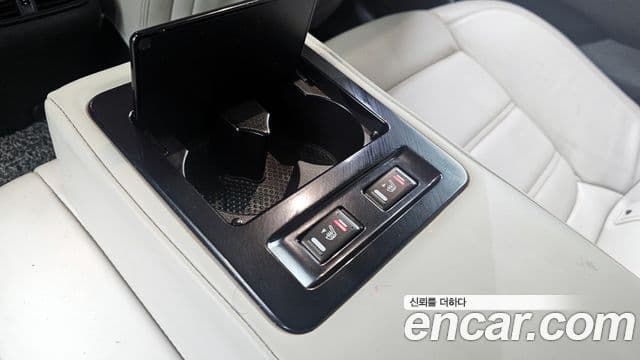 Renault Korea(Samsung) SM6 2.0 LPe RE (для людей с инвалидностью), 2017 19