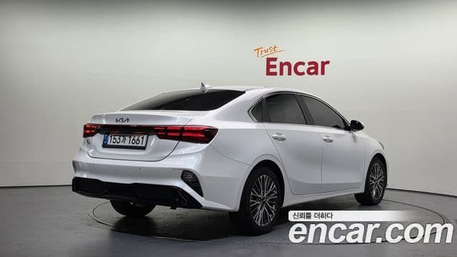 Kia The / новый New K3 2세대 Signature, 2022 2