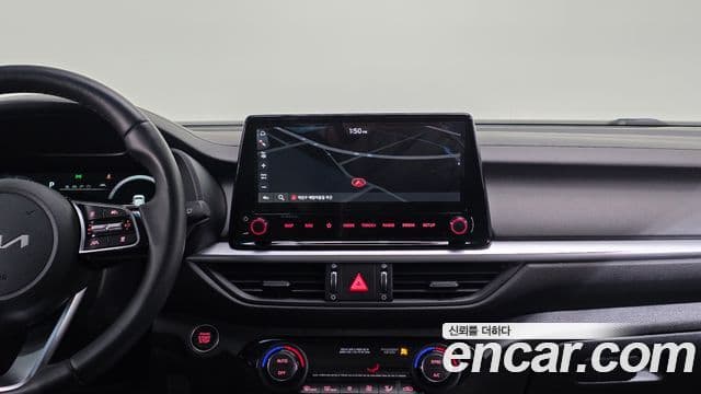 Kia The / новый New K3 2세대 Signature, 2022 16