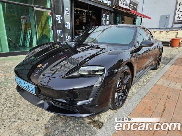 Porsche 타이칸 турбо, 2021 1