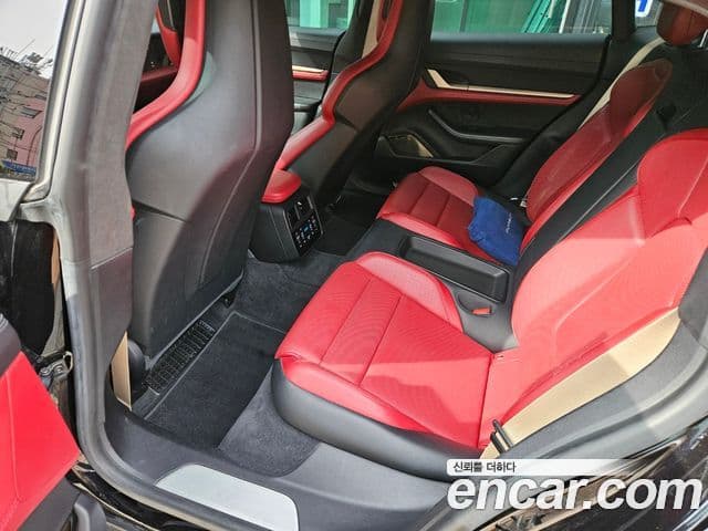 Porsche 타이칸 турбо, 2021 9