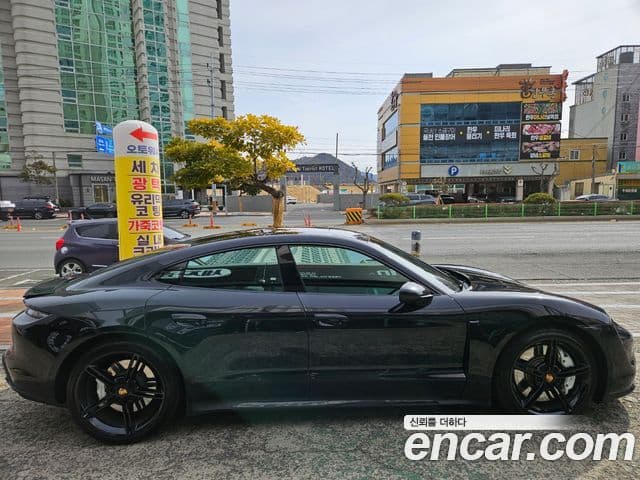 Porsche 타이칸 турбо, 2021 20
