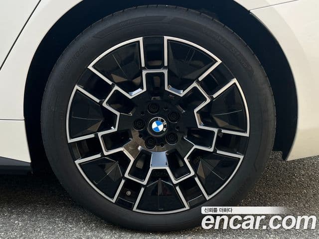 BMW i4 eDrive40 M Sport, 2025 все фото