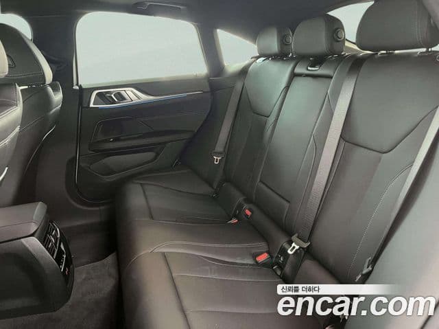 BMW i4 eDrive40 M Sport, 2025 11