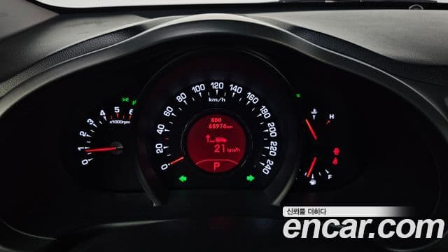 Kia Sportage R топовая версия, 2013 8