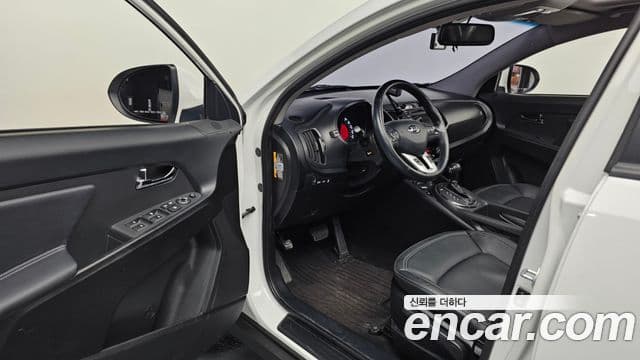 Kia Sportage R топовая версия, 2013 10