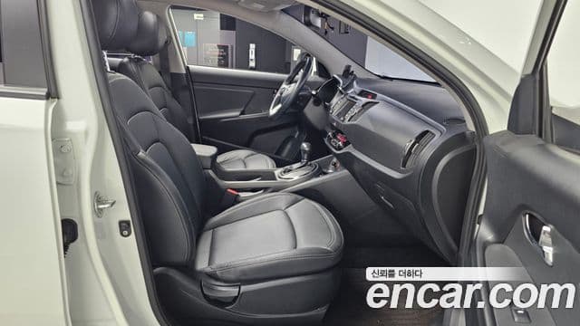 Kia Sportage R топовая версия, 2013 11