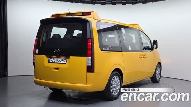 Hyundai Staria 11인승, 2022 2