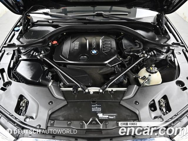 BMW 5시리즈 (G30) 520d M Sport, 2017 6