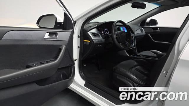 Hyundai LF Sonata LPI Smart, 2016 11
