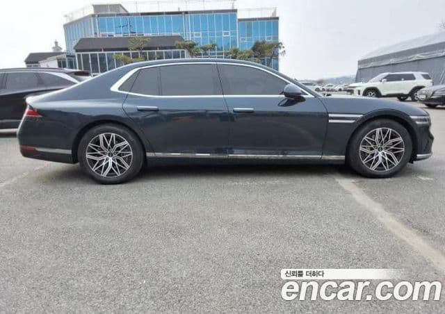Genesis G90 (RS4) бензин 3.5 турбо AWD, 2023 12