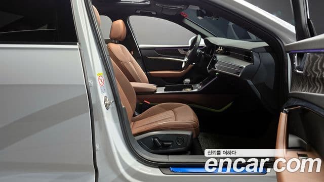 Audi A6 (C8) Premium, 2023 10