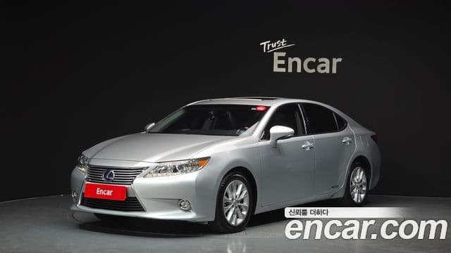 Lexus New ES300h XV60, 2015 1