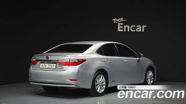 Lexus New ES300h XV60, 2015 2