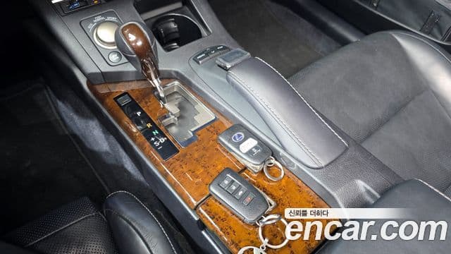 Lexus New ES300h XV60, 2015 9