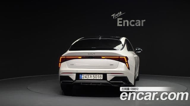 Kia The / новый New K5 гибрид 3세대 Signature, 2024 4