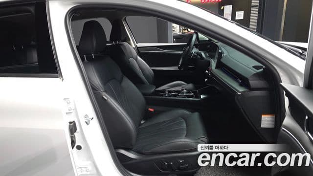 Kia The / новый New K5 гибрид 3세대 Signature, 2024 11