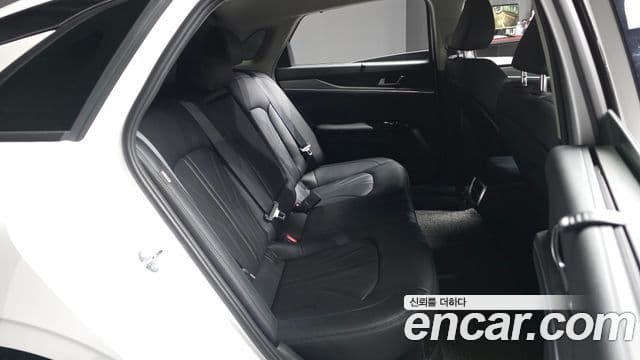 Kia The / новый New K5 гибрид 3세대 Signature, 2024 12