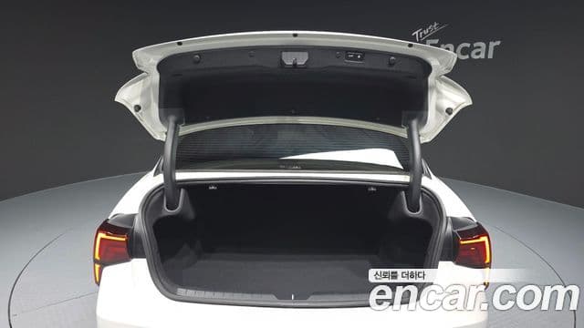 Kia The / новый New K5 гибрид 3세대 Signature, 2024 20