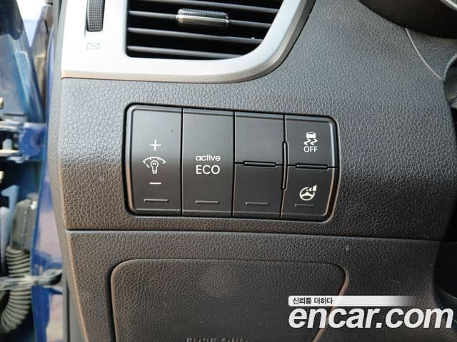 Hyundai i30(новый кузов / новое поколение) дизель 1.6 VGT Unique, 2013 19