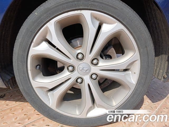 Hyundai i30(новый кузов / новое поколение) дизель 1.6 VGT Unique, 2013 20