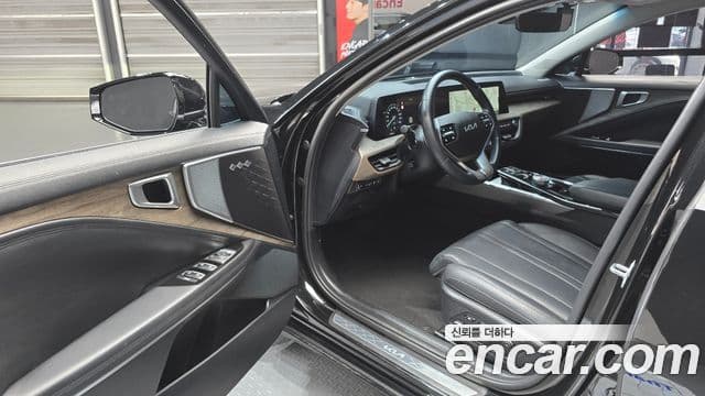 Kia K8 гибрид Noblesse, 2023 11