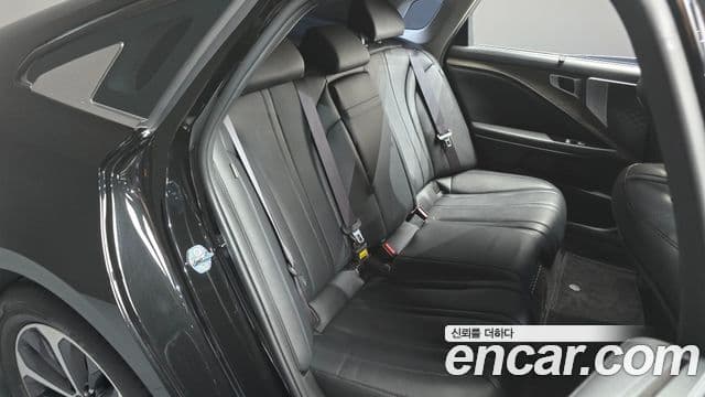 Kia K8 гибрид Noblesse, 2023 12