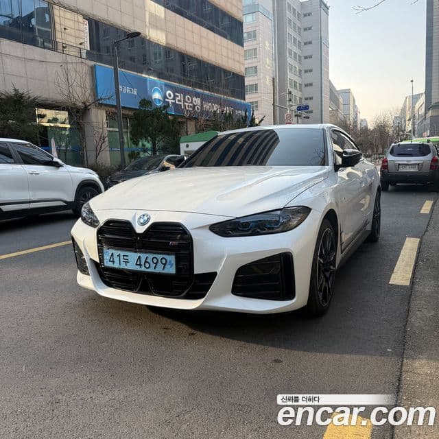 BMW i4 eDrive40 M Sport, 2022 18