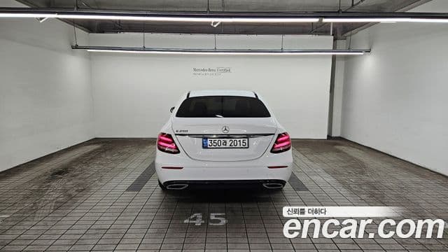 Mercedes-Benz E-класс W213 Avantgarde, 2020 4