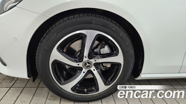 Mercedes-Benz E-класс W213 Avantgarde, 2020 все фото