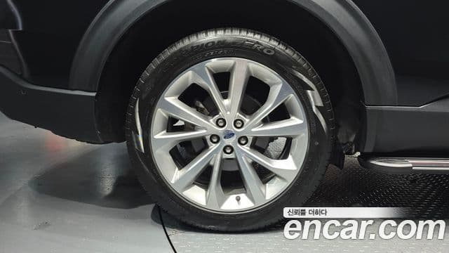 Ford Explorer 6세대 3.0 Platinum 4WD, 2022 все фото