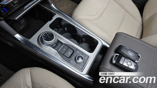 Ford Explorer 6세대 3.0 Platinum 4WD, 2022 9