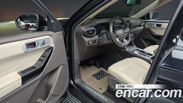 Ford Explorer 6세대 3.0 Platinum 4WD, 2022 11