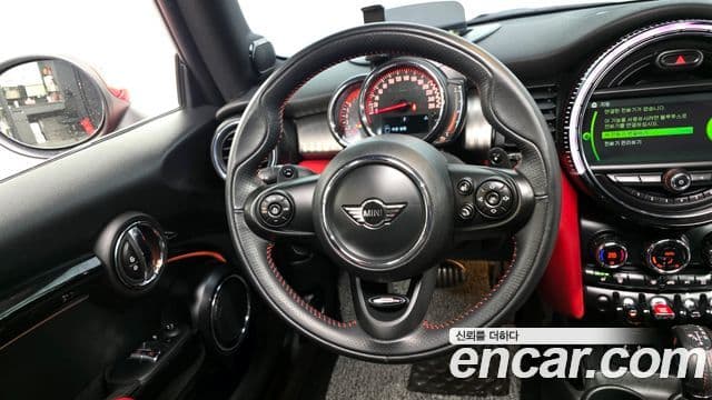 Mini Cooper S 3세대, 2019 13