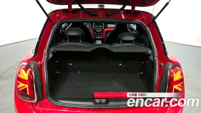 Mini Cooper S 3세대, 2019 20