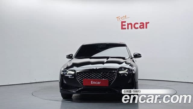 Genesis G70 Elite, 2020 3