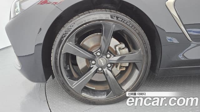 Genesis G70 Elite, 2020 все фото