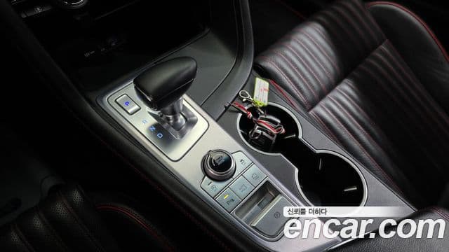 Genesis G70 Elite, 2020 9