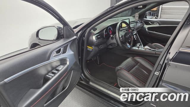 Genesis G70 Elite, 2020 11