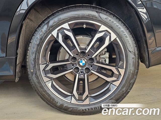 BMW X1 (U11) xDrive 20i M Sport, 2025 все фото