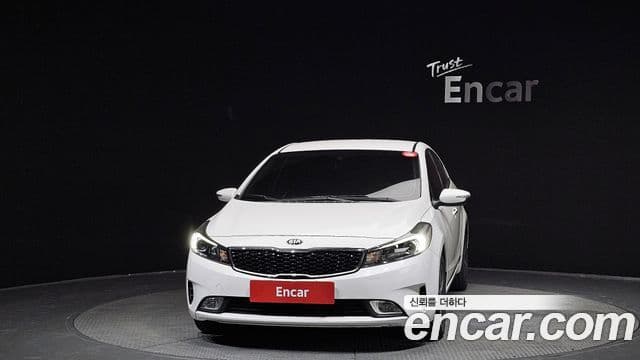 Kia The / новый New K3 Style, 2018 3